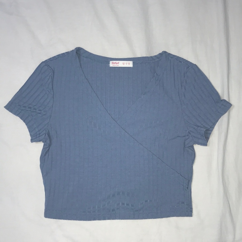 FREE ADD ON!! romwe solid wrap ribbed crop tee !!